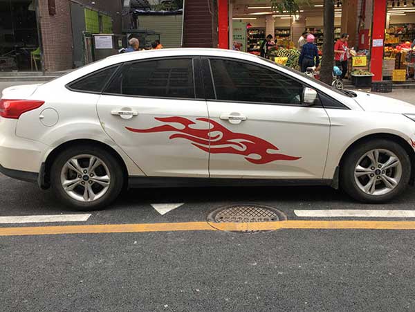 深圳車身廣告應該從哪些方面選擇?宣傳效果好嗎?